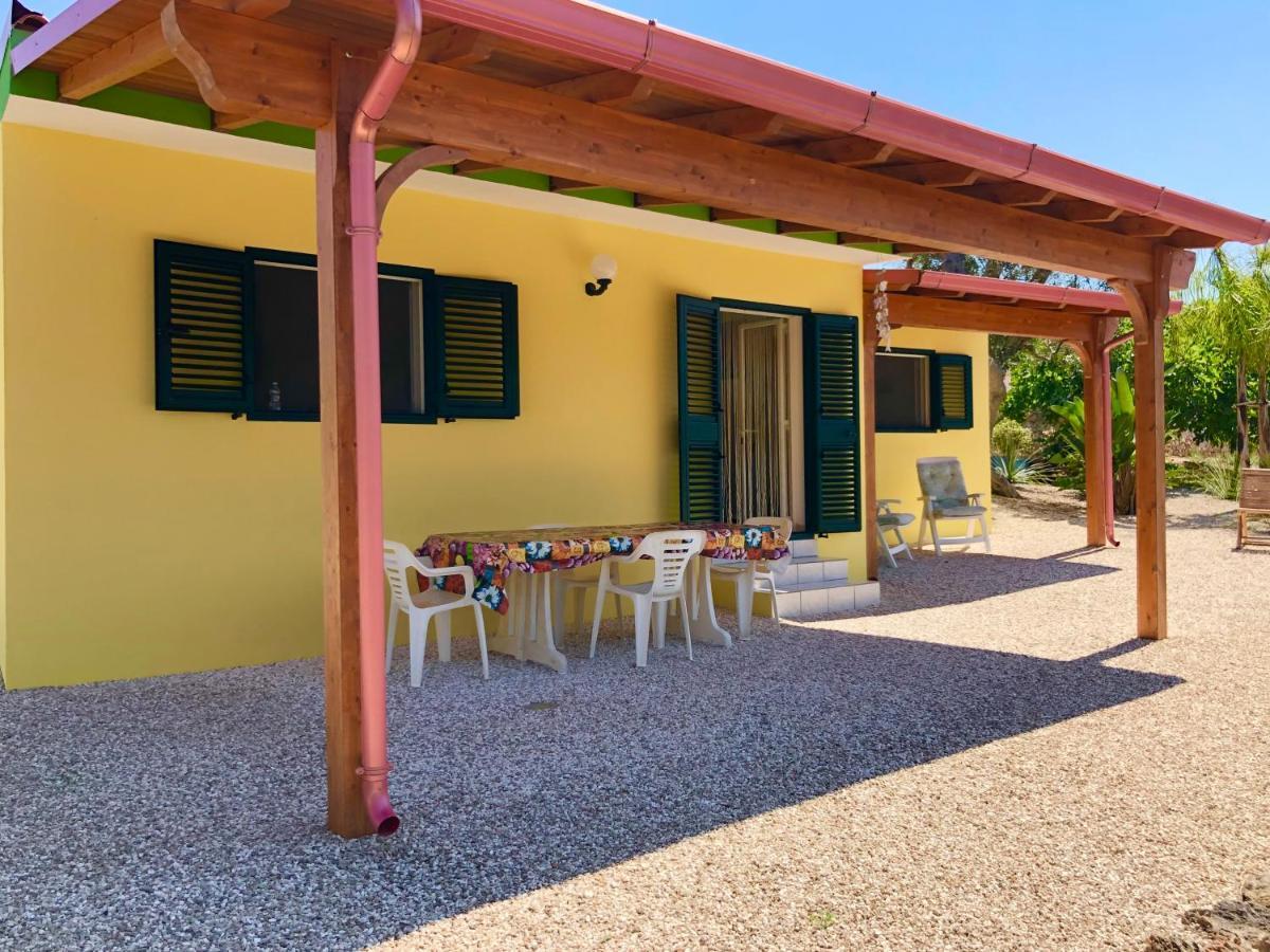 Villette Vacanze - Vie Russe Marina Di Pescoluse Exterior photo